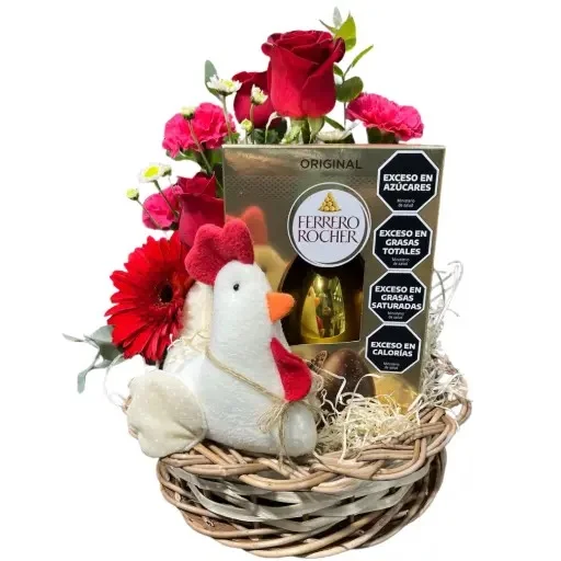 CANASTA DE PASCUA CON FLORES HUEVO ROCHER Y GALLINA